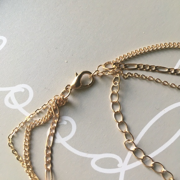 Layered Rose Portrait Pearl Drop Gold Necklace - Picture 9 of 10